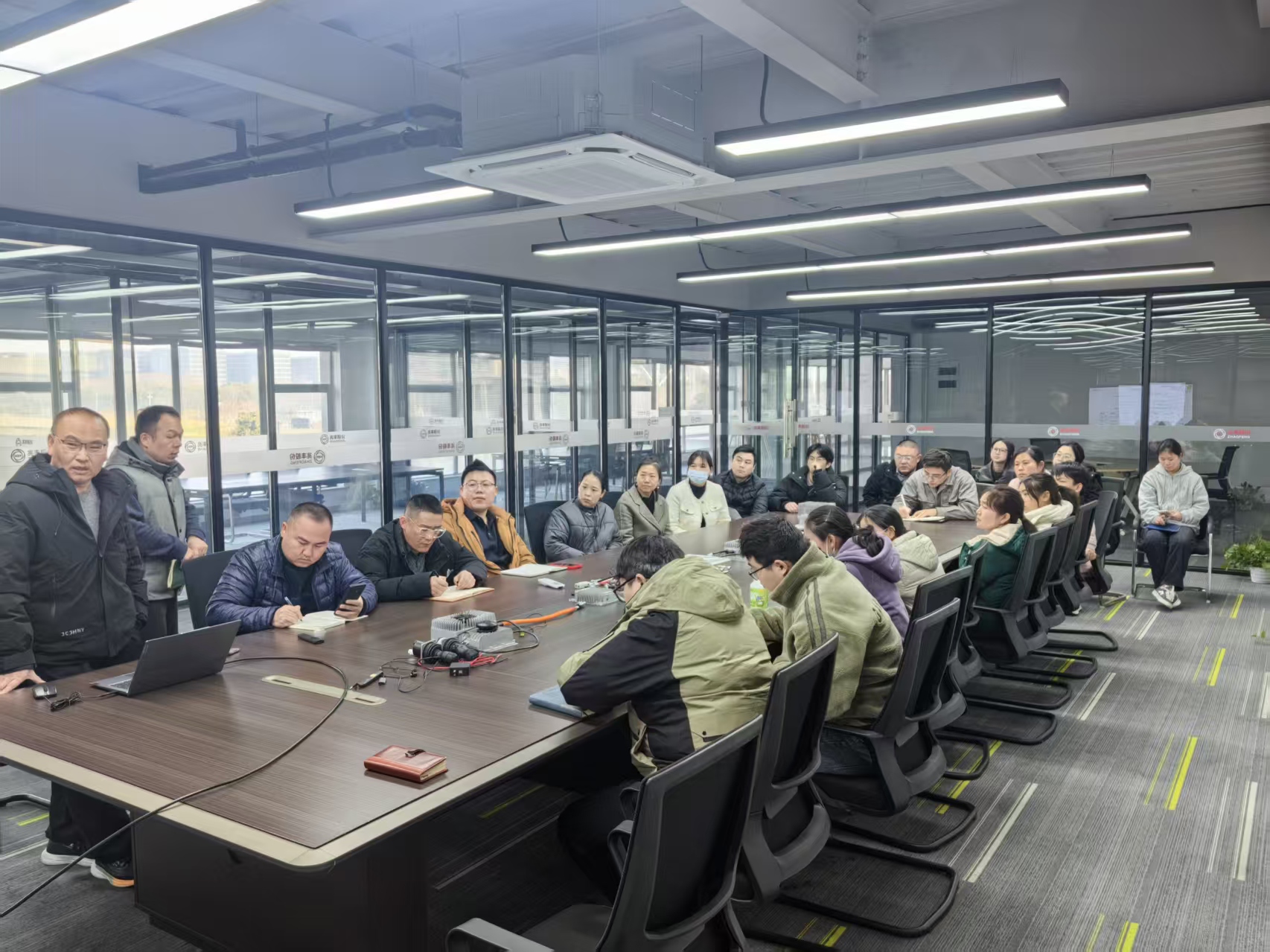 Fortalecer el control de procesos y consolidar la base de calidad: finalización exitosa de la capacitación en orientación sobre conocimientos y preparación de CP